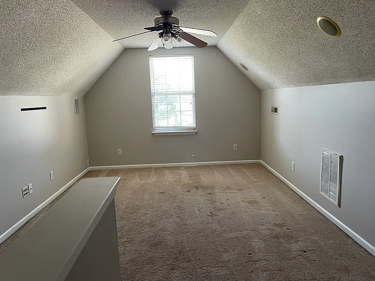 116 Ripton Ct — Photo 8