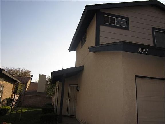 2nd image of 895 Carlton Privado