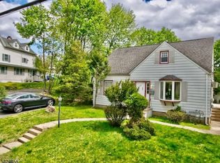 382 High Mountain Rd, North Haledon, NJ 07508