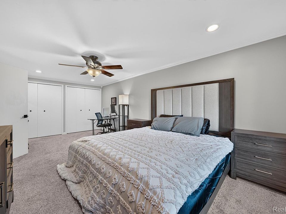 51116 S Foster Rd, photo 22