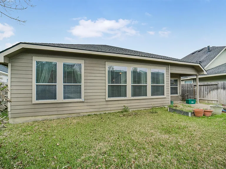 18930 Magnolia Arbor Ln — Photo 31