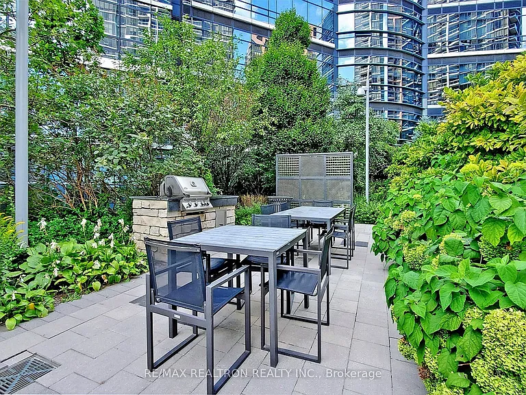 2 Anndale Dr #407 — Photo 44