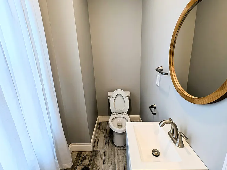 1744 Kings Hwy — Photo 7