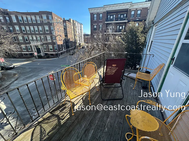 16 Long Ave — Photo 23