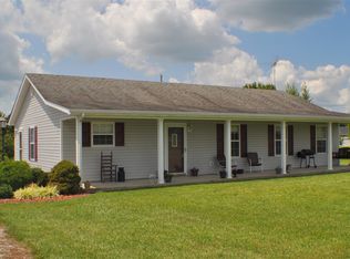 5295 Rhodelia Rd, Payneville, KY 40157