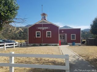 15782 Caliente Creek Rd, Caliente, CA 93518