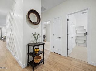 8620 W Hayward Ave, Glendale, AZ 85305