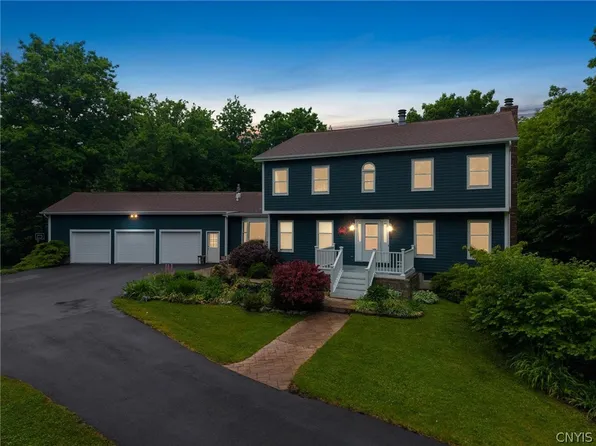 8827 Salt Springs Rd, Chittenango, NY 13037