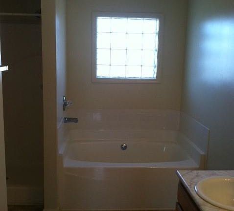 4th image of 1308 Sunfield Dr