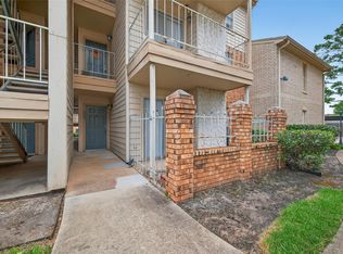 12550 Whittington Dr #605, Houston, TX 77077