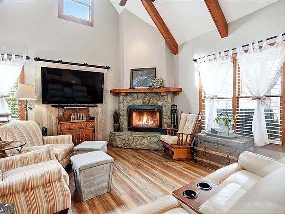 4th image of 31 Wild Ginger Cir