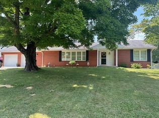 12 Fruit Hill Dr, Chillicothe, OH