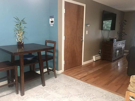 5th image of 1 Brown Ave APT 1-33