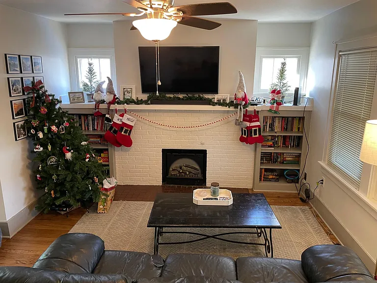 4618 Kingman Blvd — Photo 4