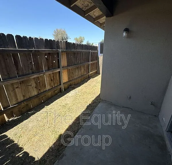 1226 S Santa Fe Ave #D — Photo 12