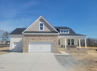 111 Crop Rd, Angier, NC 27501