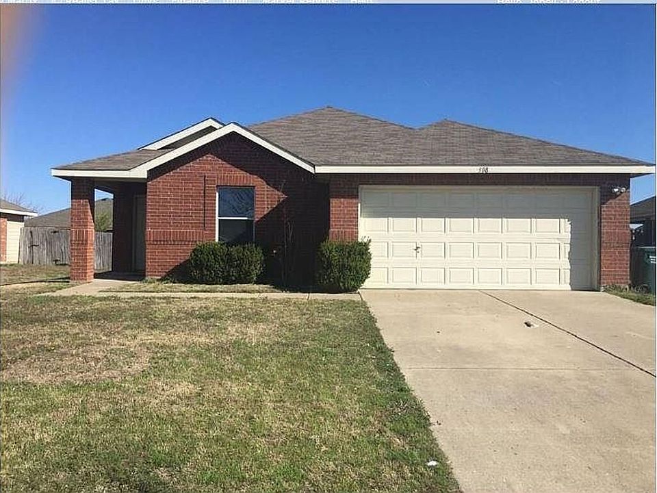 1st image of 308 Charleston Dr