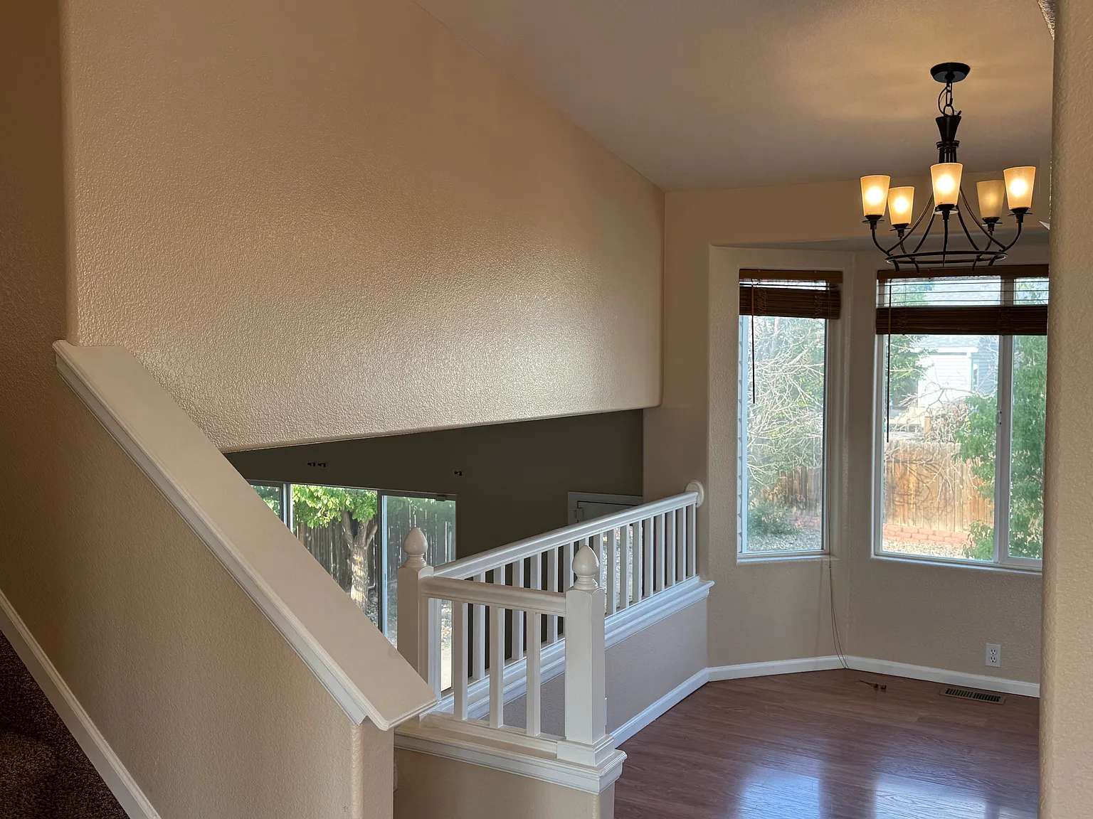 3 bed, 1856 sqft, $2,400 — Photo 4