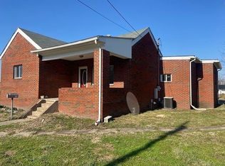 1107 Lorain St, Ironton, OH 45638