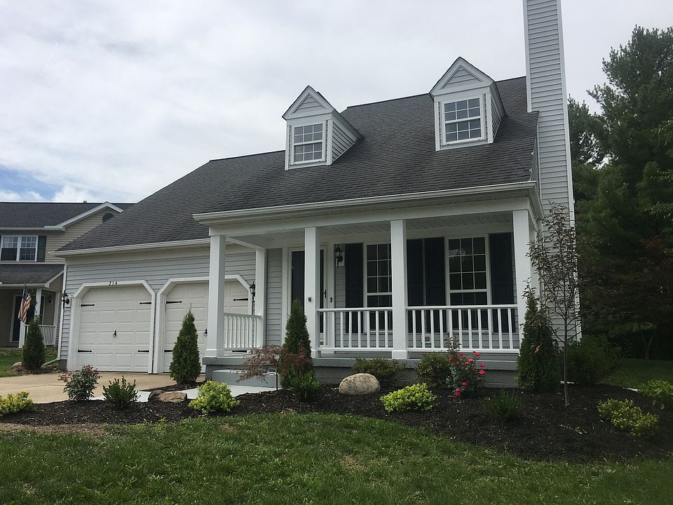 1st image of 214 Woodbridge Ln