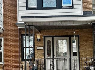 932 Carver St, Philadelphia, PA 19124