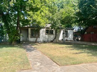 312 N Retta St, Fort Worth, TX 76111