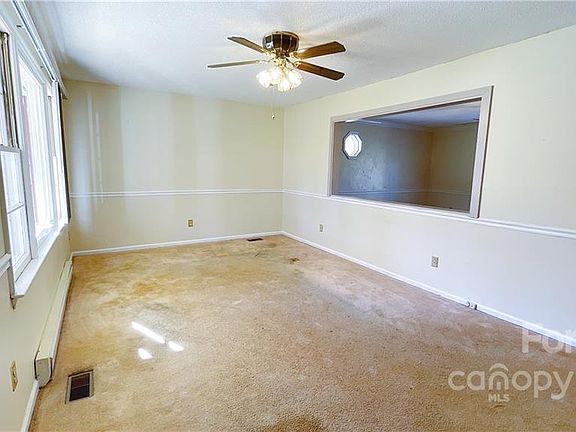 3rd image of 4305 Frostwood Dr