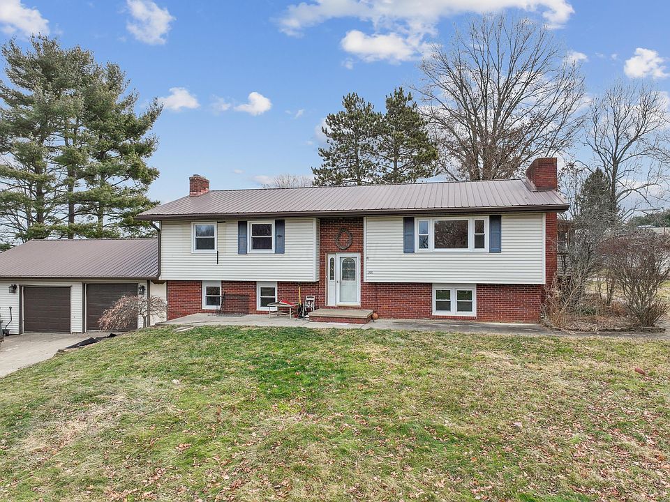 1st image of 301 Sheridan Pl