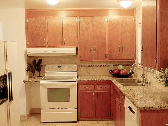 3rd image of 5904 41st St