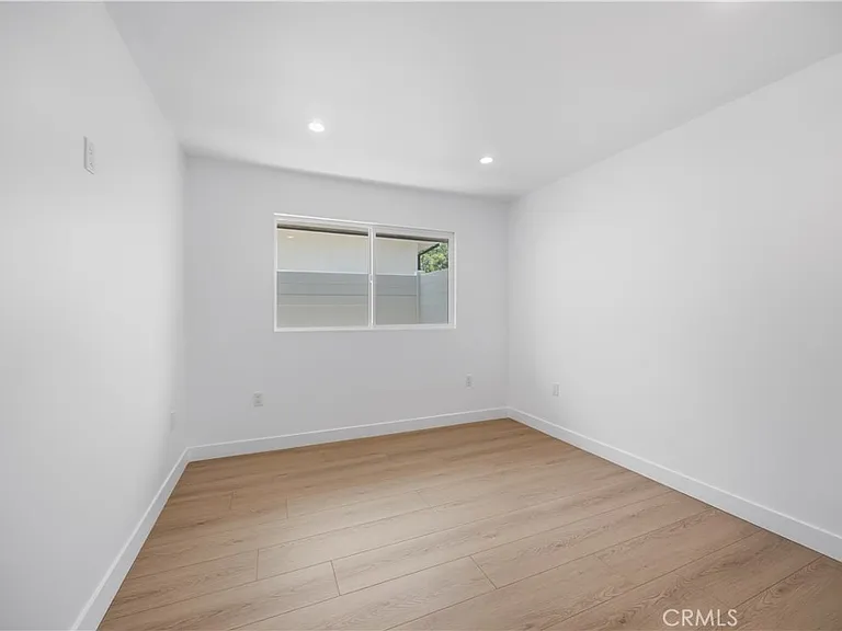 17150 Mayall St — Photo 10
