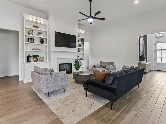 4th image of 147 Cypresswood Dr