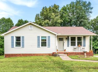 250 Old Columbia Rd, Dickson, TN 37055