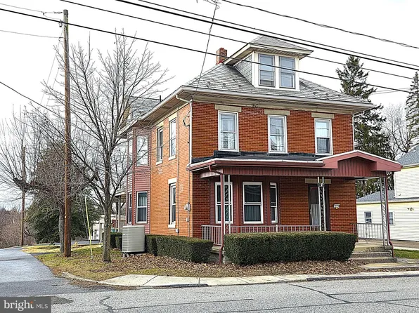 215 S Enola Dr, Enola, PA 17025