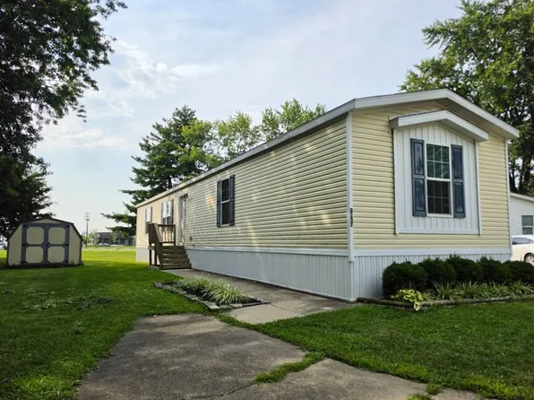 2137 Hurley St, Greenwood, IN 46143