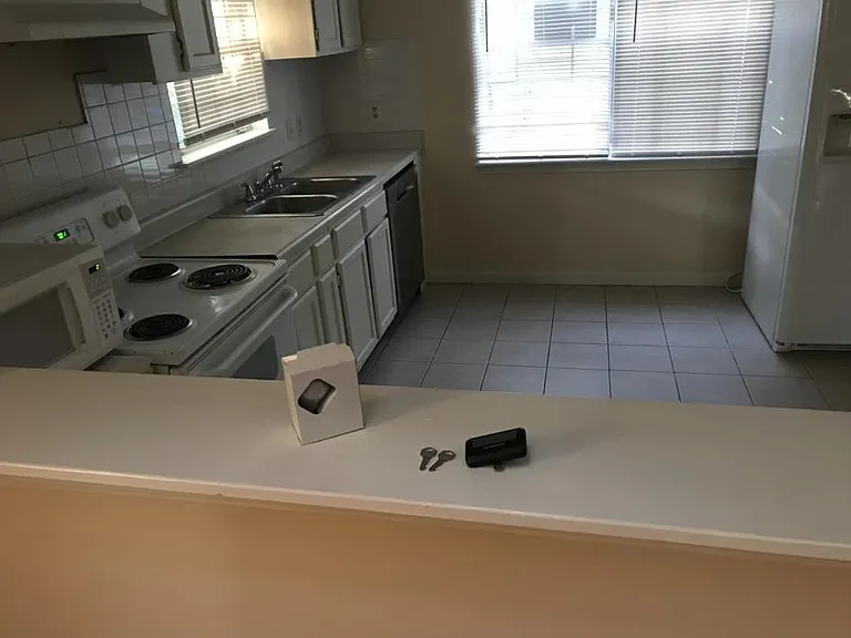 5350 Signal Ct — Photo 8