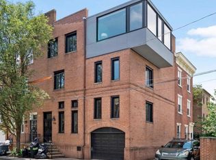 702 S Leithgow St, Philadelphia, PA 19147