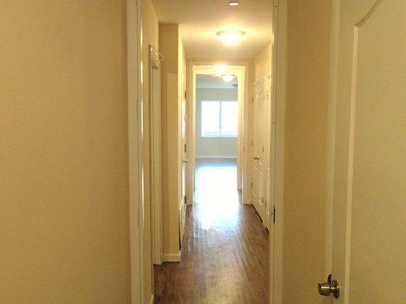 2nd image of 904 Bedford Ave