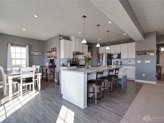 4th image of 10563 Atterbury Dr