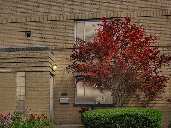 1421 Main St, Evanston, IL 60202