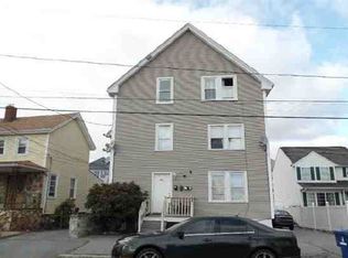 117 Coffin Ave, New Bedford, MA 02746