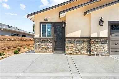 1 bed, 544 sqft, $2,150 — Photo 2