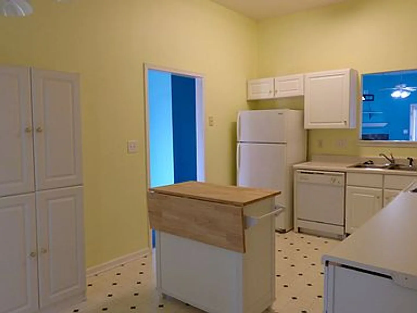 Charming Corner Lot Home in Desirable Pike Road School District — Photo 3