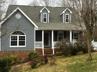 142 Valley Breeze Trl, Rossville, GA 30741