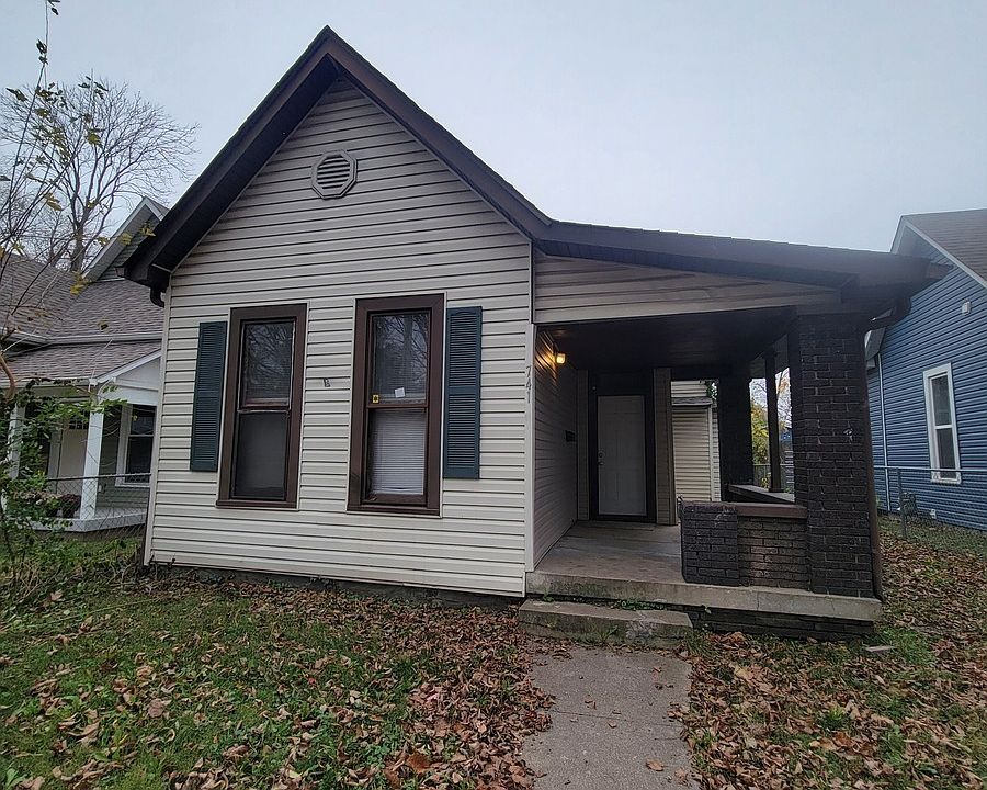 1st image of 741 N Belleview Pl