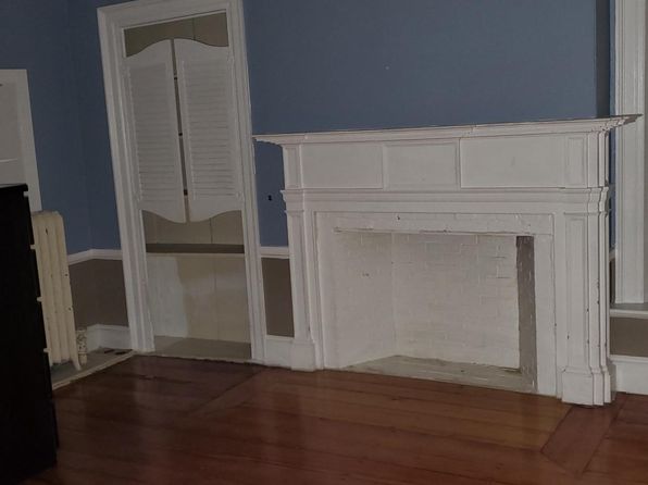 458 Market St FLOOR 2