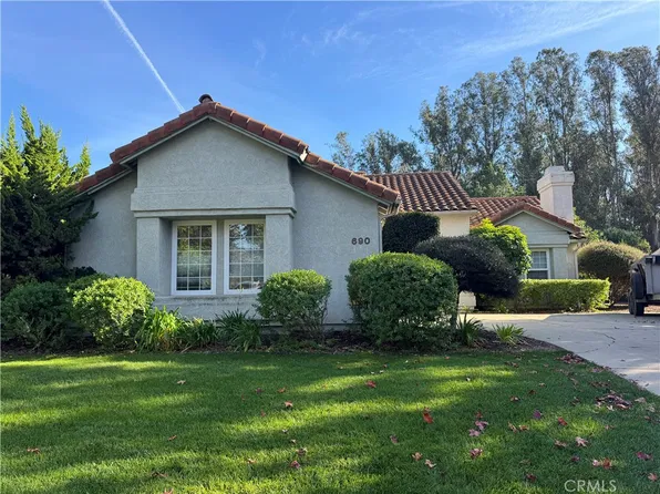 690 Black Ridge Ln, Nipomo, CA 93444