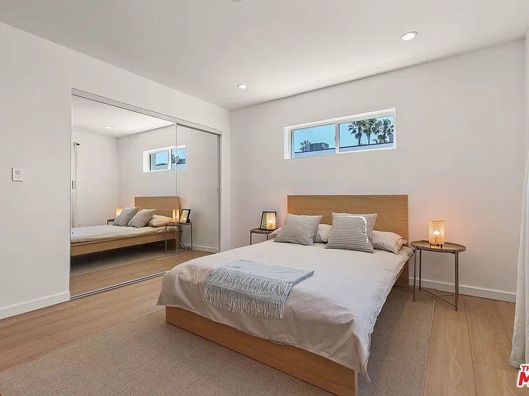623 N Mariposa Ave — Photo 18