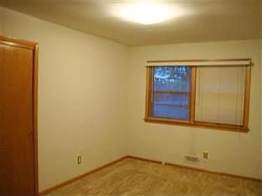 5th image of 11091 Glamer Dr