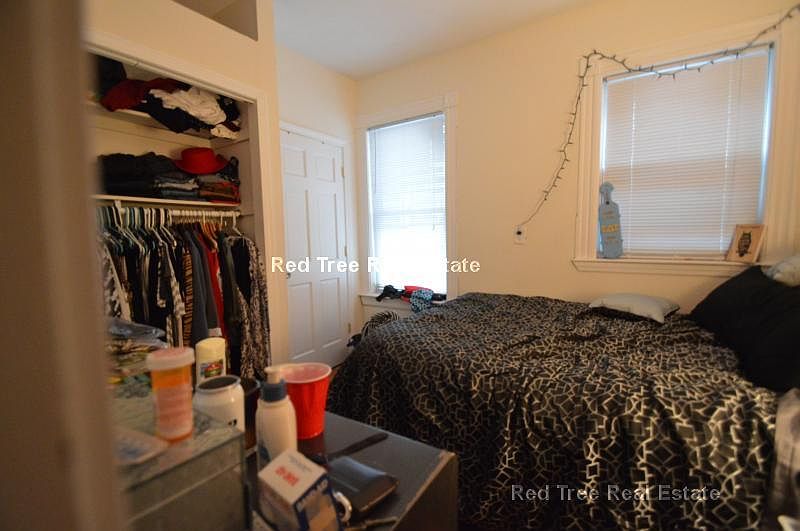 2nd image of 93 Hillside St #1T