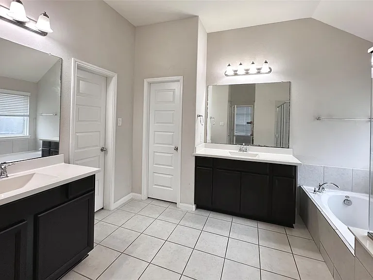 26950 Churchill Gate Ln — Photo 15